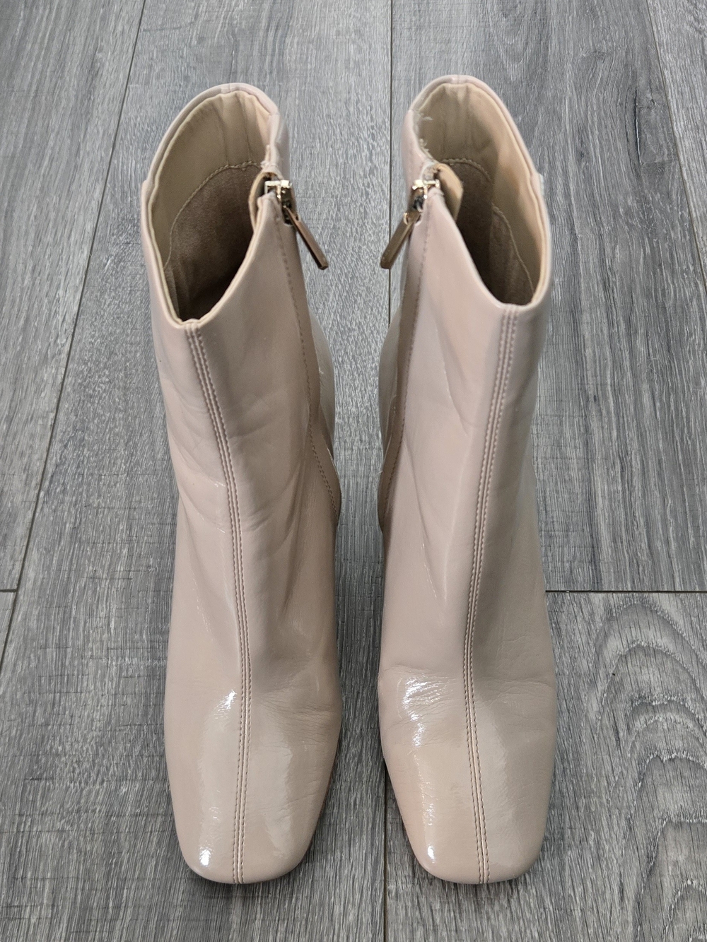 Sam Edelman Codie 2 Chai Latte Patent Ankle Boots Block Heel Women’s Size 8M.
